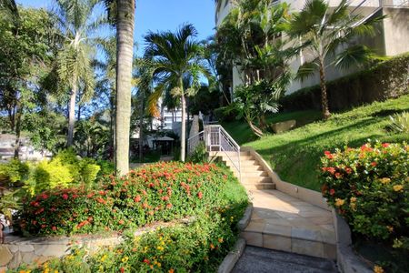 Apartamento à venda com 158m², 3 quartos e 2 vagas Apartamento à venda com 158m², 3 quartos e 2 vagasÁrea comum