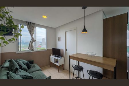 Sala de apartamento para alugar com 2 quartos, 34m² em Santo Amaro, São Paulo