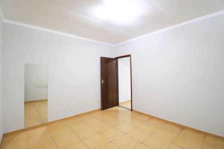 Casa para alugar com 2 quartos, 120m² em Vila Medeiros, São Paulo