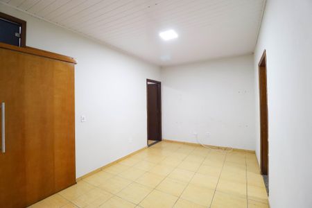 Casa para alugar com 2 quartos, 120m² em Vila Medeiros, São Paulo