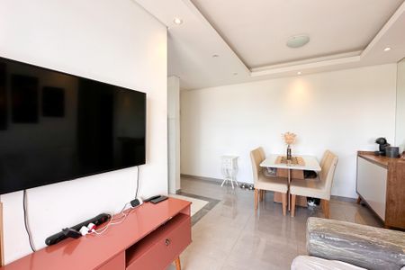 Apartamento à venda com 57m², 2 quartos e 1 vagaSala