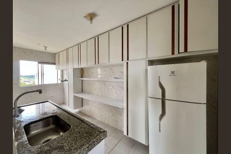 Apartamento à venda com 60m², 2 quartos e 1 vagaCozinha e Área de Serviço
