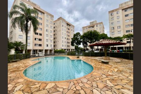 Apartamento à venda com 60m², 2 quartos e 1 vagaÁrea comum - Piscina