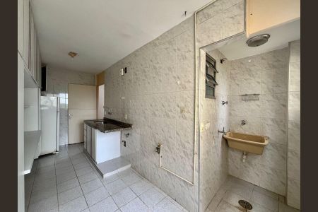 Apartamento à venda com 60m², 2 quartos e 1 vagaCozinha e Área de Serviço