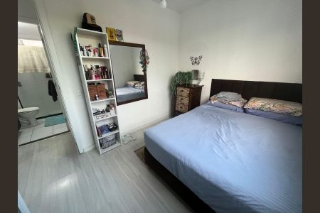 Quarto de apartamento para alugar com 2 quartos, 42m² em Cavalhada, Porto Alegre