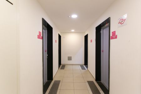 Studio para alugar com 26m², 1 quarto e sem vagaHall - Elevador 