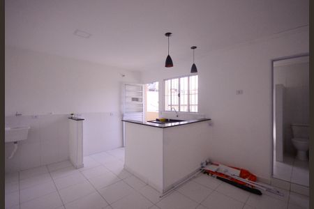 Casa para alugar com 20m², 1 quarto e sem vagaSala/Cozinha 