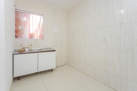 Cozinha de casa para alugar com 2 quartos, 40m² em Jardim Malia Ii, São Paulo