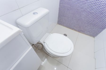 Banheiro de casa para alugar com 2 quartos, 40m² em Jardim Malia Ii, São Paulo