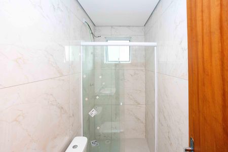 Banheiro Social de apartamento para alugar com 1 quarto, 43m² em Vila Clara, São Paulo