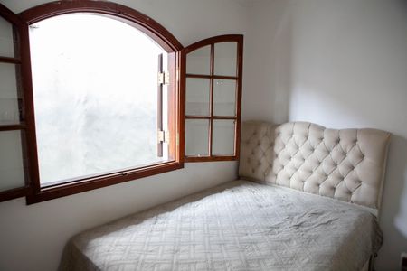 Casa à venda com 128m², 3 quartos e 2 vagas Casa à venda com 128m², 3 quartos e 2 vagasQuarto 2