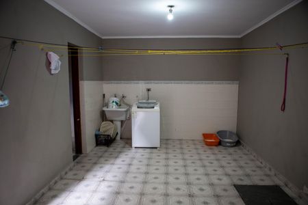 Casa à venda com 128m², 3 quartos e 2 vagas Casa à venda com 128m², 3 quartos e 2 vagasQuintal e Area de Serviço