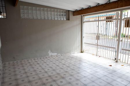 Casa à venda com 128m², 3 quartos e 2 vagas Casa à venda com 128m², 3 quartos e 2 vagasGaragem
