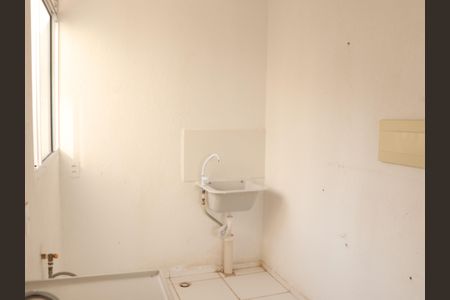 Área de Serviço de apartamento para alugar com 2 quartos, 47m² em Setor Grande Retiro, Goiânia