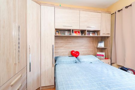 Quarto 1 de apartamento à venda com 3 quartos, 70m² em Jardim Itapemirim, São Paulo