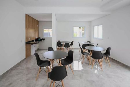 Apartamento para alugar com 54m², 2 quartos e 1 vaga Apartamento para alugar com 54m², 2 quartos e 1 vagaÁrea comum - Salão de festas
