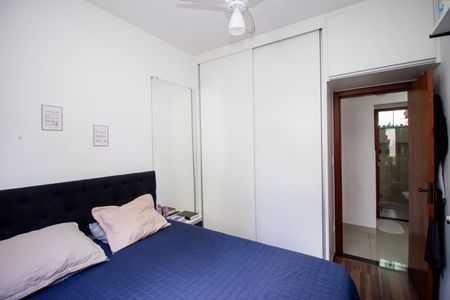 Quarto 1 de casa à venda com 2 quartos, 90m² em Parque Xangri-lá, Contagem