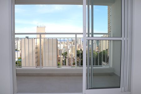 Studio à venda com 24m², 1 quarto e sem vagaVaranda