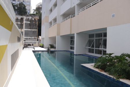 Studio à venda com 24m², 1 quarto e sem vagaPiscina