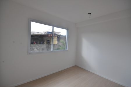 Sala/Quarto de kitnet/studio à venda com 1 quarto, 16m² em Vila Nilo, São Paulo