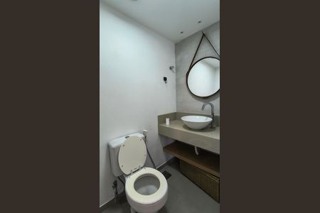 Apartamento à venda com 180m², 4 quartos e 3 vagas Apartamento à venda com 180m², 4 quartos e 3 vagasLavabo 1
