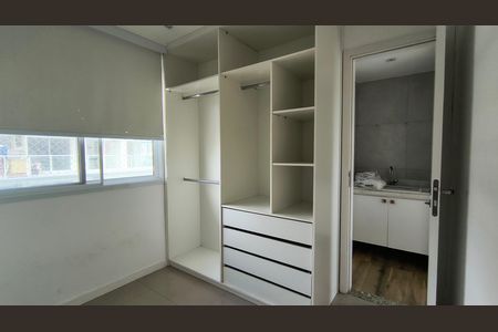 Apartamento à venda com 180m², 4 quartos e 3 vagas Apartamento à venda com 180m², 4 quartos e 3 vagasSuíte 2
