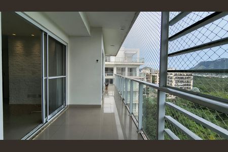 Varanda  de apartamento à venda com 4 quartos, 180m² em Recreio dos Bandeirantes, Rio de Janeiro