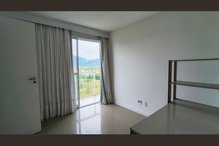 Apartamento à venda com 180m², 4 quartos e 3 vagas Apartamento à venda com 180m², 4 quartos e 3 vagasSuíte 3