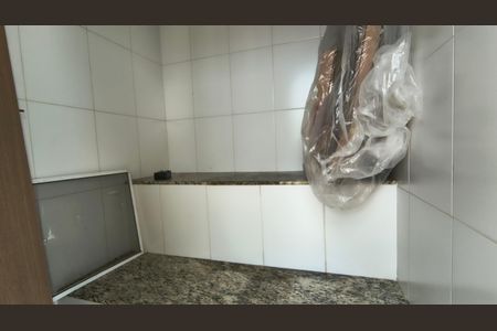 Apartamento à venda com 180m², 4 quartos e 3 vagas Apartamento à venda com 180m², 4 quartos e 3 vagasSauna