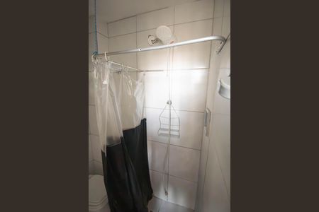 Banheiro da Suíte 1 de apartamento para alugar com 1 quarto, 38m² em Alcantara, São Gonçalo