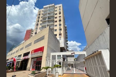 Apartamento para alugar com 45m², 2 quartos e 2 vagasFachada e portaria