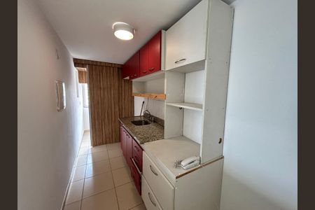 Apartamento para alugar com 45m², 2 quartos e 2 vagasCozinha