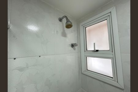 Apartamento para alugar com 45m², 2 quartos e 2 vagasBanheiro-chuveiro