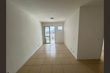 Apartamento para alugar com 45m², 2 quartos e 2 vagasSala