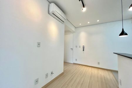 Sala de apartamento à venda com 1 quarto, 38m² em Vila Clementino, São Paulo