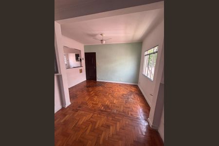 Apartamento à venda com 79m², 2 quartos e 1 vagaSala