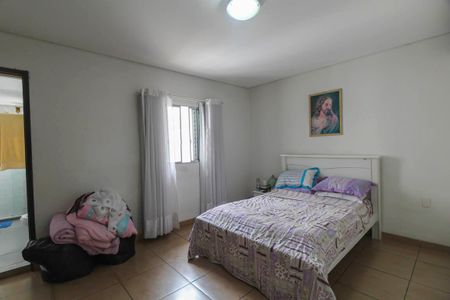 Casa à venda com 4 quartos, 150m² em Vila Zelina, São Paulo