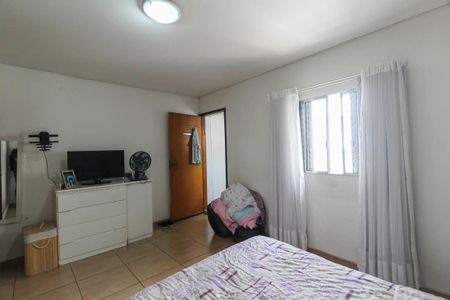 Casa à venda com 4 quartos, 150m² em Vila Zelina, São Paulo