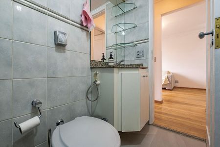 Apartamento para alugar com 51m², 2 quartos e 1 vaga Apartamento para alugar com 51m², 2 quartos e 1 vagaBanheiro