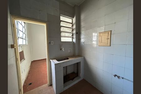 Apartamento à venda com 68m², 2 quartos e 1 vagaCozinha