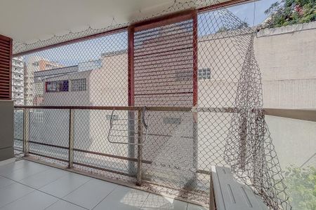 Varanda de kitnet/studio para alugar com 1 quarto, 31m² em Pinheiros, São Paulo