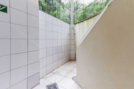 Casa à venda com 200m², 10 quartos e 1 vagaLavanderia