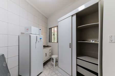 Casa à venda com 200m², 10 quartos e 1 vagaKitnet 03