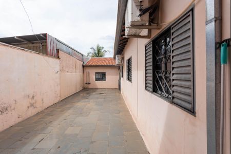 Casa à venda com 195m², 4 quartos e 3 vagasQuintal