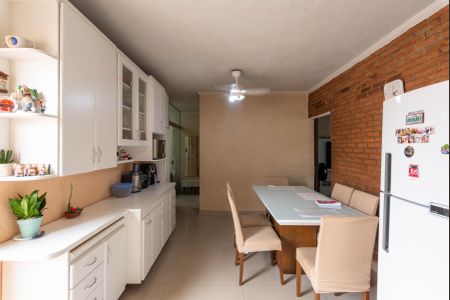 Casa à venda com 195m², 4 quartos e 3 vagasCozinha