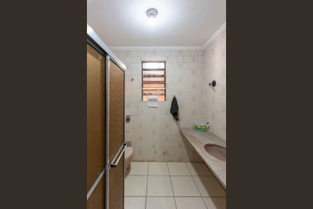 Casa à venda com 195m², 4 quartos e 3 vagasBanheiro da Suíte 2