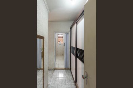Casa à venda com 195m², 4 quartos e 3 vagasBanheiro da Suíte 2