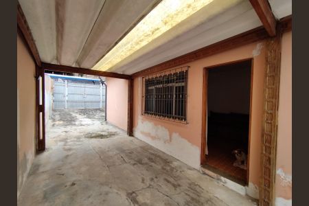 Casa para alugar com 50m², 1 quarto e 3 vagas Casa para alugar com 50m², 1 quarto e 3 vagasGaragem