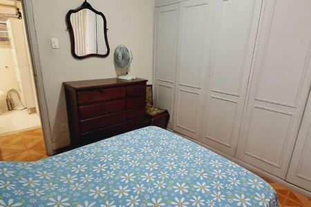 Apartamento à venda com 2 quartos, 68m² em Copacabana, Rio de Janeiro