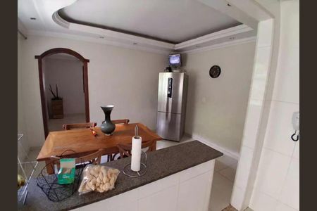 Casa para alugar com 4 quartos, 360m² em A Definir Em Campo, Contagem